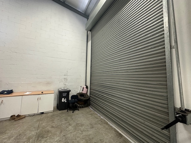 To Let commercial Property for Rent in Maitland Western Cape